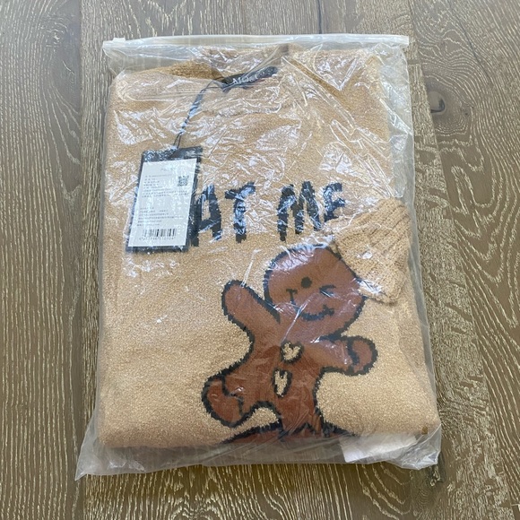 MO & Co. Gingerbread sweater - Picture 8 of 8